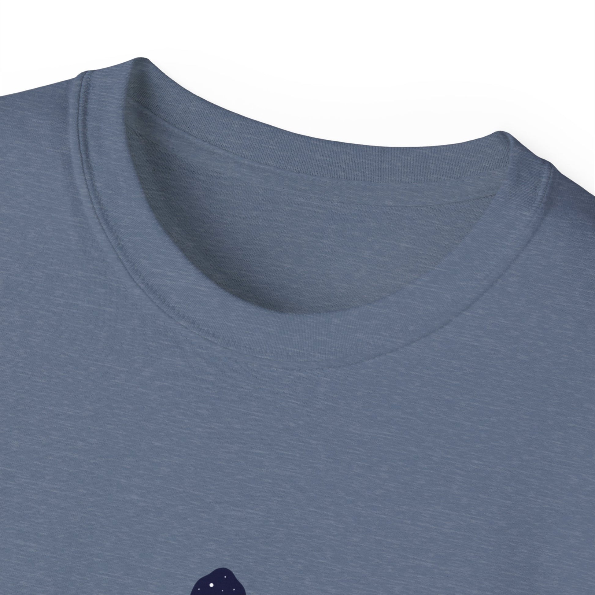 T-Shirt with Turtle Design, Ocean Vibes, Beach Lovers