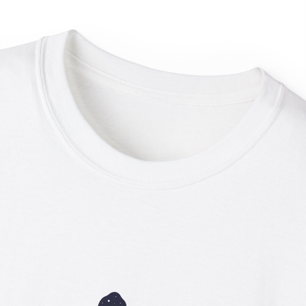 T-Shirt with Turtle Design, Ocean Vibes, Beach Lovers